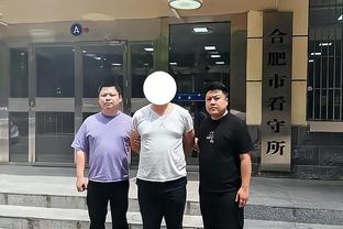 那年JR惊世名场面后 詹姆斯发誓 再也不要经历叫不出暂停的痛苦